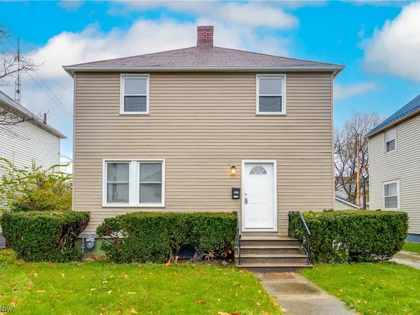3219 Arbor Rd SW, Canton, OH 44710