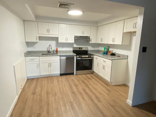 6 Heritage Village Dr APT 407, Nashua, NH 03062