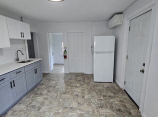 19 Conklin St #3B, Poughkeepsie, NY 12601