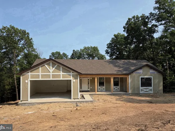150 E Four Seasons Dr, Gore, VA 22637