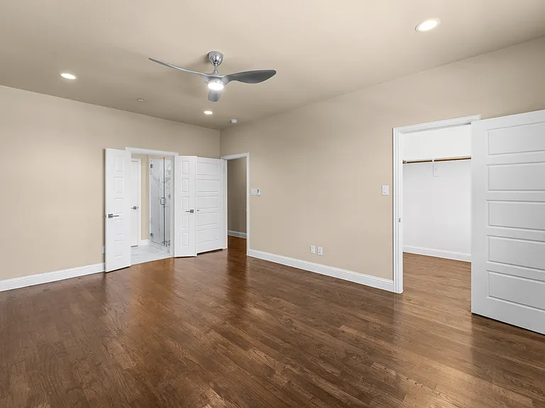 2952 Sheridan Dr — Photo 18