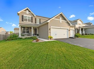 9127 Easton Ct, Woodbury, MN 55129