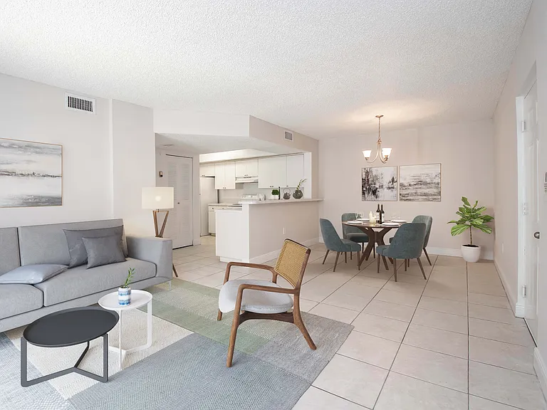Legacy Palm Gardens — Photo 16