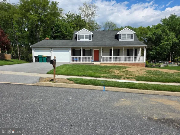 1404 Princeton Rd, Mechanicsburg, PA 17050