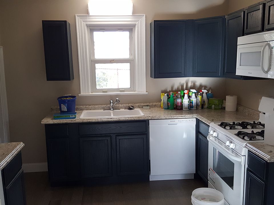 1st image of 505 Kanawha St