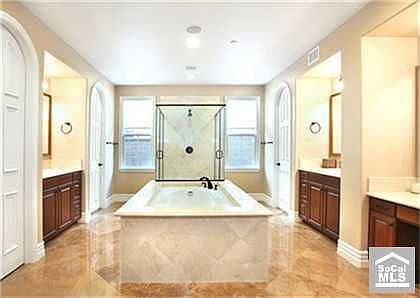 Luxurious Master Bath