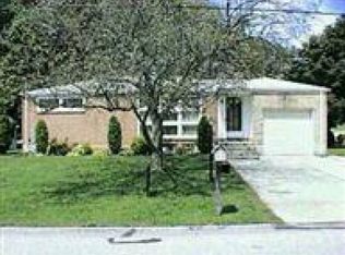 2670 Clearbrook Blvd, York, PA 17406