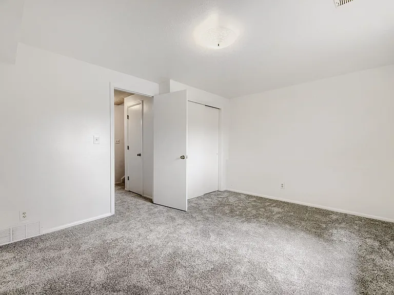 1690 Taft St — Photo 13