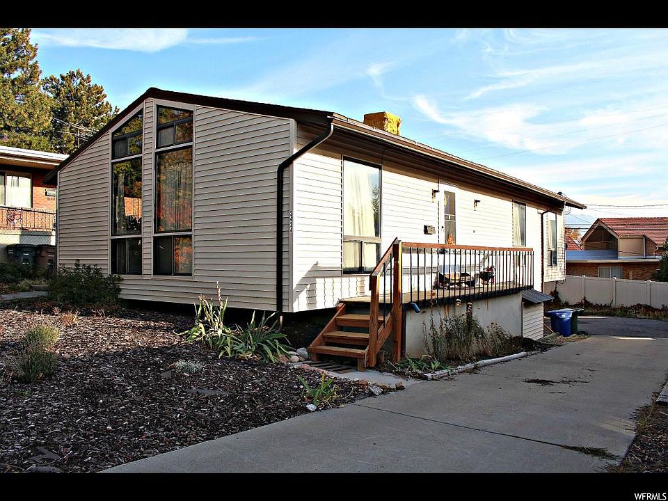 1st image of 2426 E Kensington Ave #2426