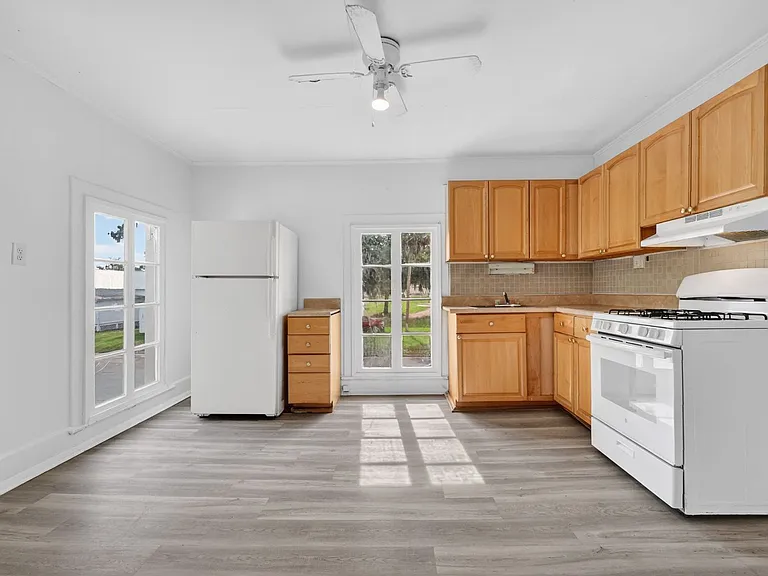 527 E Lemon Ave #3 — Photo 10