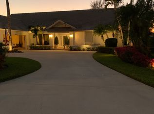 2219 Regal Way, Naples, FL 34110