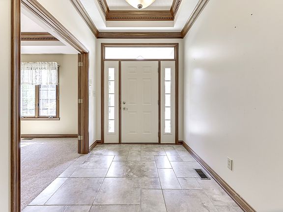 2nd image of 7718 Ashtree Dr
