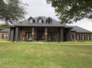 1800 Warwick Crescent Ct, Argyle, TX 76226