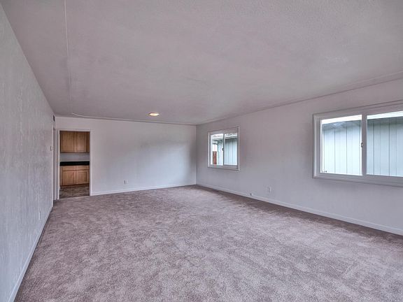 5th image of 312 Buena Vista Ave