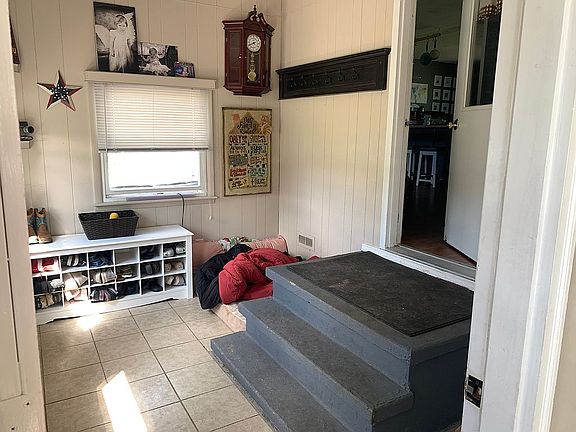 Mudroom 