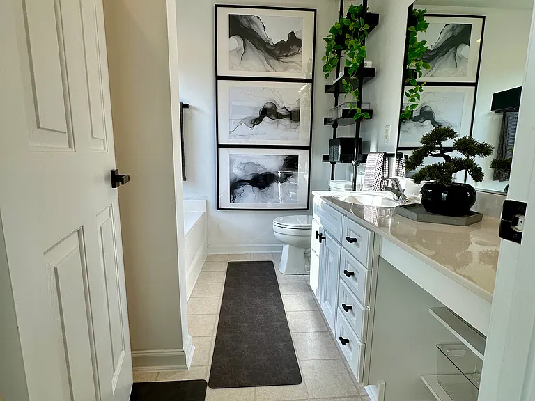 Sunburst Ln — Photo 20