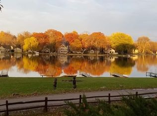 1535 Westwood Dr, Howell, MI 48843