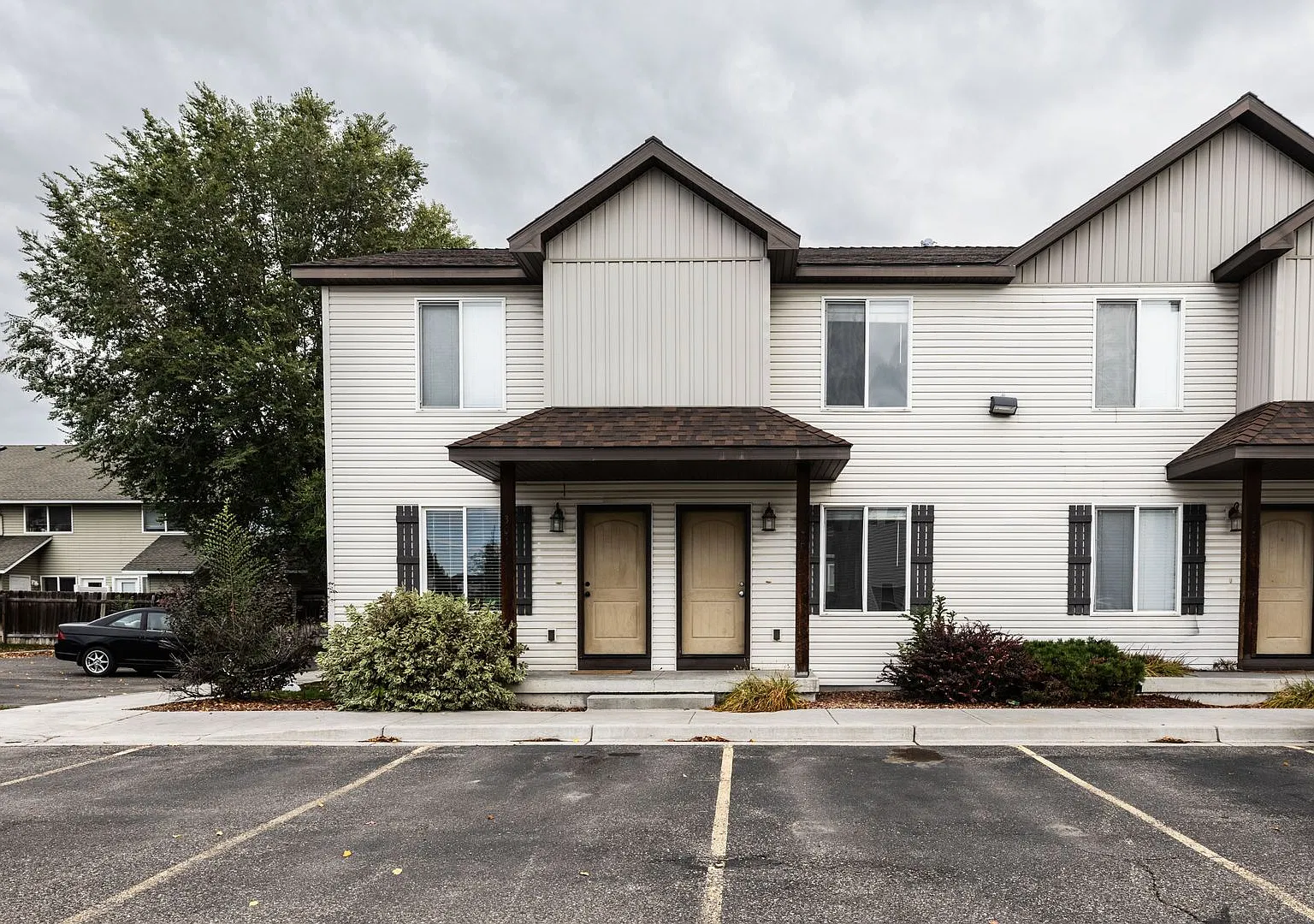 2 Bed 1.5 Bath Townhome near campus — Photo 1
