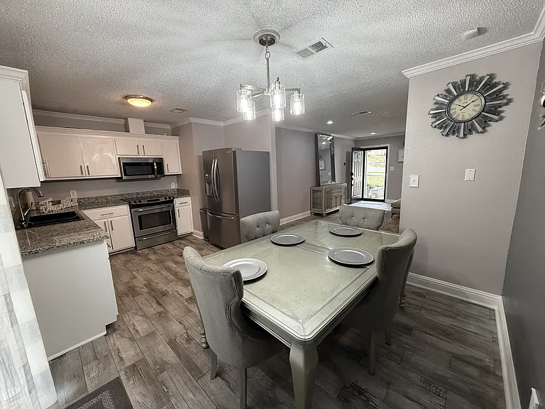 435 Braener Cir — Photo 36