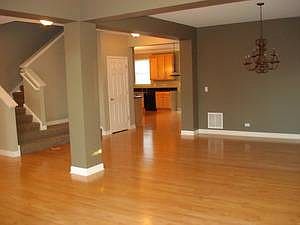 3rd image of 340 Foxford Dr