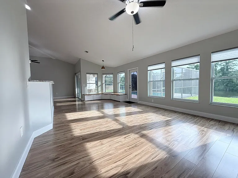 3786 Sierra Dr — Photo 28