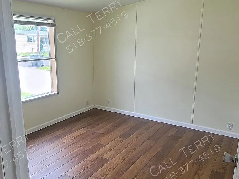 2941 Amsterdam Rd #10 — Photo 13