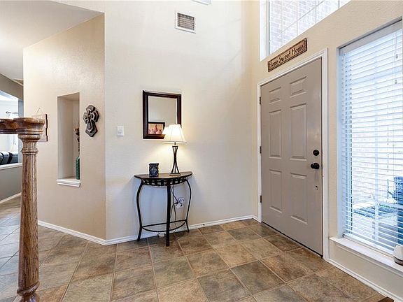 5th image of 3941 Kristencreek Ln