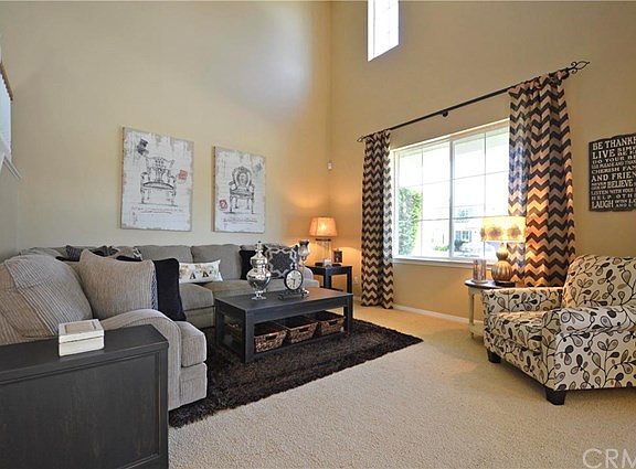 3rd image of 16822 Tamarind Ct