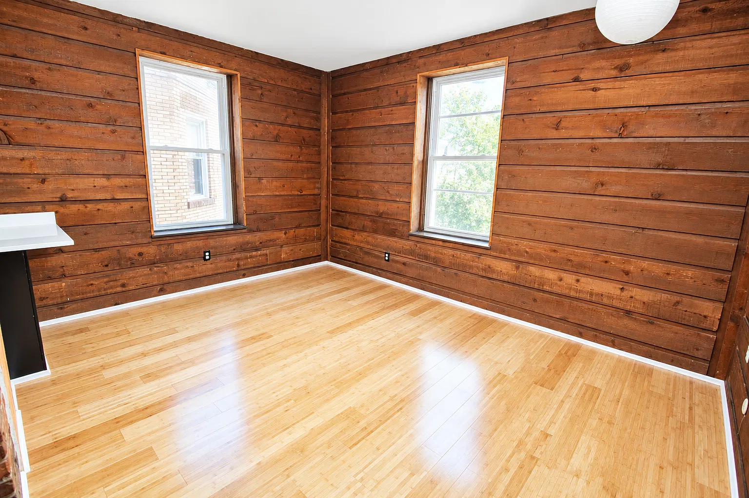 2 bed, 749 sqft, $1,825 — Photo 2