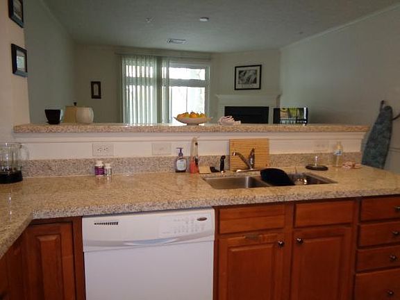 4th image of 55 River Front Dr Unit 209