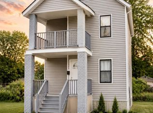 13500 Fenelon St, Hamtramck, MI 48212