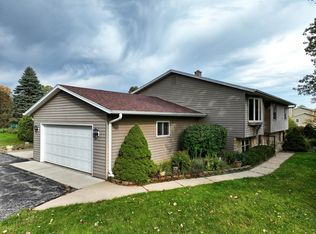 32906 Seidel Dr, Burlington, WI 53105