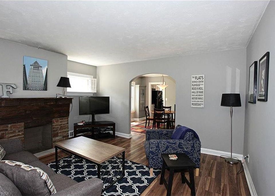 1st image of 1432 Owego Ave