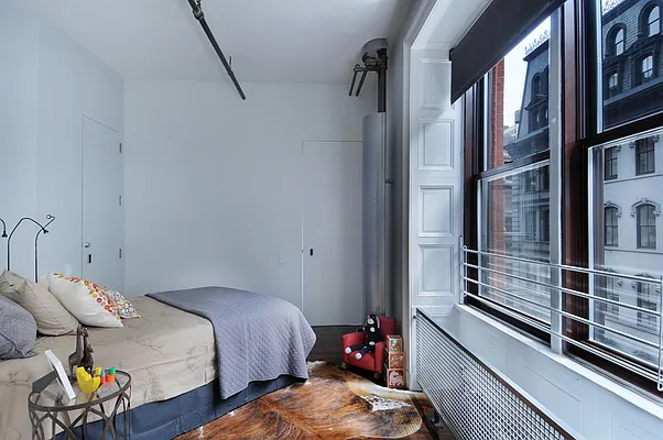 Sold by Corcoran | media 7