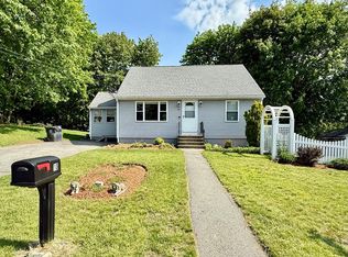 10 Vandette Ave, Dracut, MA 01826