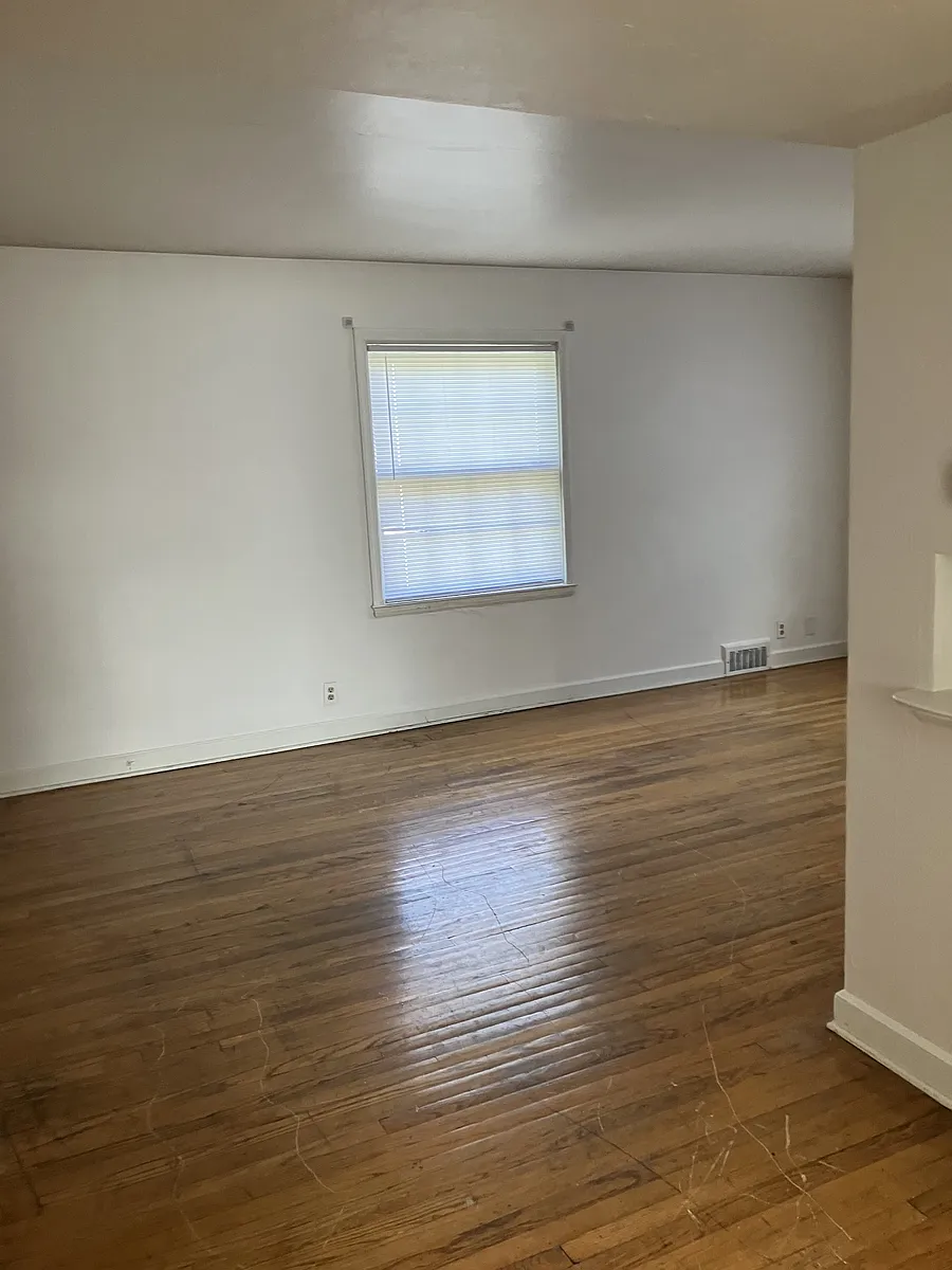 Building Photo - 4025 N Sherman Blvd #1
