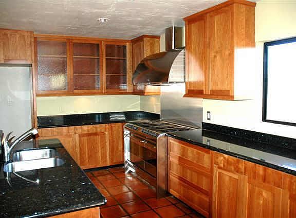 3rd image of 1058 E BOULDER Drive