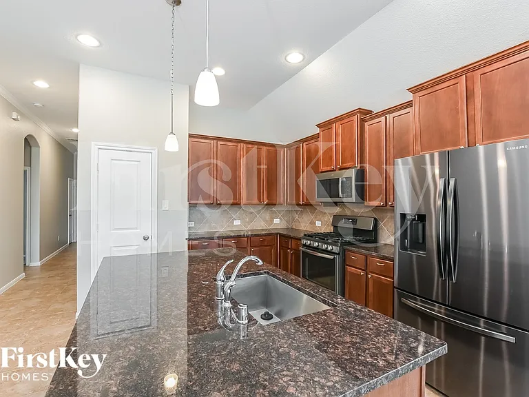 31206 Harmony Falls Ct — Photo 5