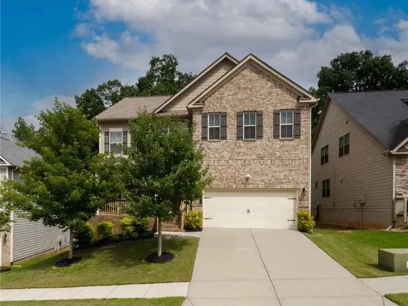 565 Lance View Ln, Lawrenceville, GA 30045