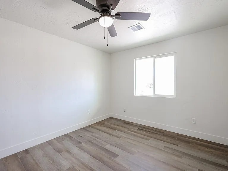 3631 W State Ave — Photo 1