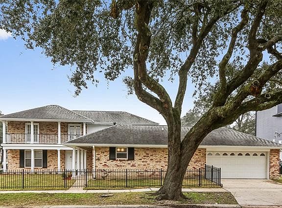 2nd image of 6901 Fleur De Lis Dr