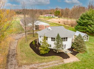 7639 Center Rd, Valley City, OH 44280