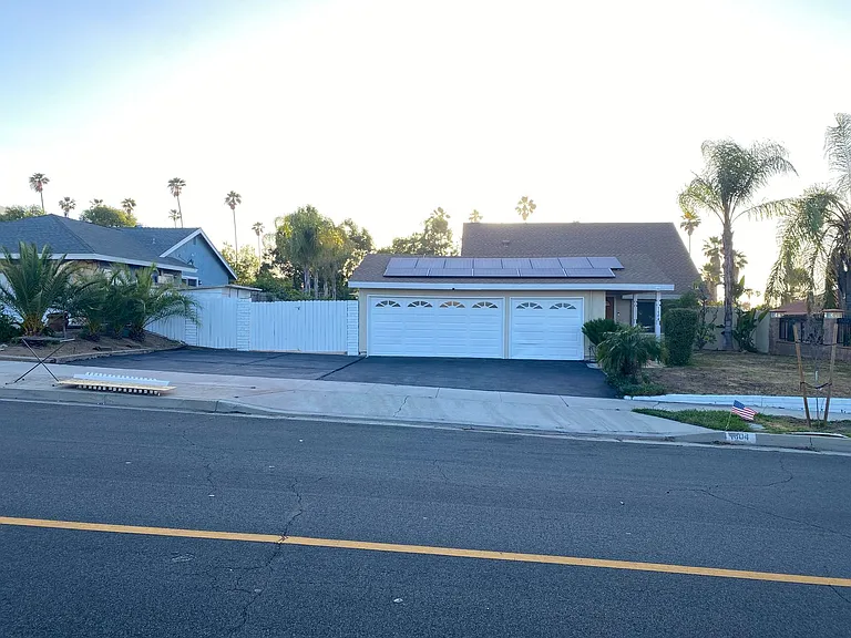 1604 Avenida Del Vis — Photo 29