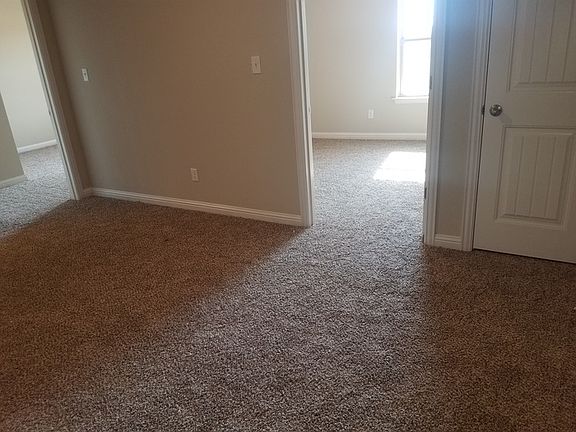 4th image of 3009 Weave Ct