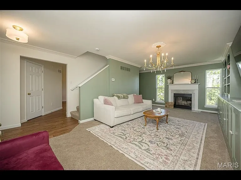 347 Cumberland Ct — Photo 7
