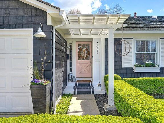 3rd image of 3852 El Ricon Way