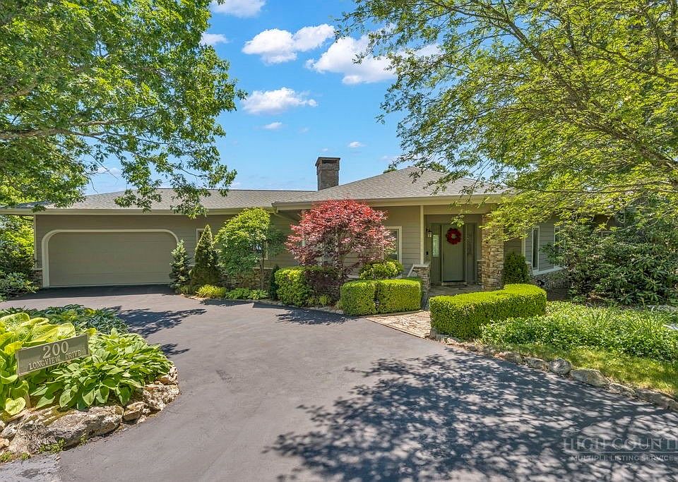 1st image of 200 Longview Drive