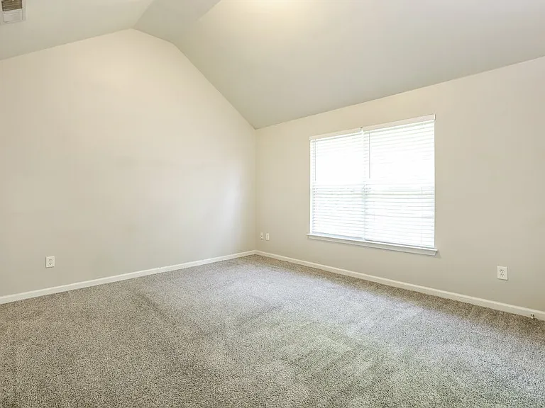 3112 Berthas Overlook — Photo 13