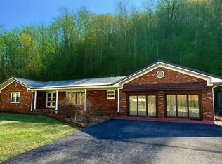 4205 Feds Creek Rd, Steele, KY 41566