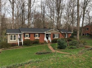 681 Quarterstaff Rd, Winston Salem, NC 27104